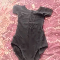 لباس بدن سازی مشکی  و لباس آبی فیروزه ای مجلسی
