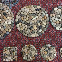 زیر قابلمه ای و پادری های شیک سنگی