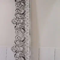 تاج کتیبه پرده