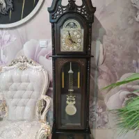ساعت ایستاده چوبی