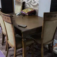 میز نهار خوری رنگ عسلی