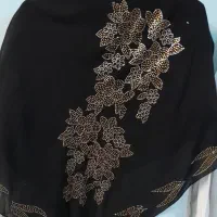 پیراهن مردانه و روسری