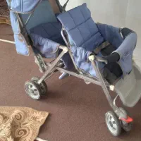 کالسکه دو قلو