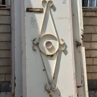درب آهنی دست دوم  ، سه لنگه