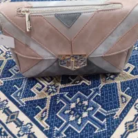 کیف زنانه بفروش میرسد