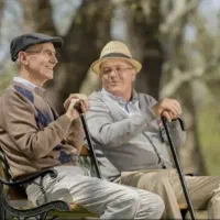 نیازمند پرستار شبانه روزی سالمند