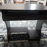 میز تحریروکامپیوتر