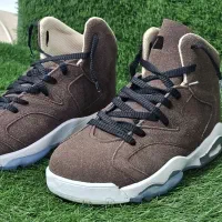 کتونی جردن ۶