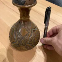 گلدان مسی قلم‌زنی قدیمی آنتیک (طرح خورشیدی)