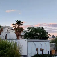 ۱۴۵ متر شهرک غرب بلوار دریا یک از سه