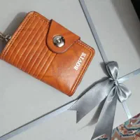 گمشده کیف مدارک