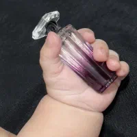 ادکلن مینیاتوری یا بند انگشتی