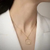 پلاک و گوشواره طلا درگالری نیدورا