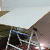میز نقشه کشی مهندسی