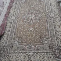 قالیچهءماشینی کاشان،ضخیم،رنگ شکلاتی