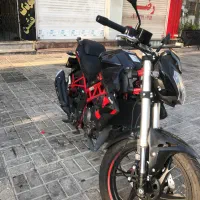 بنلی ۲۵۰