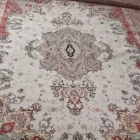 فرش ۹ متری زمینه کرم