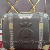 چمدان قدیمی