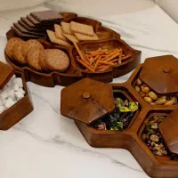 دکوری و ست میز آرایش