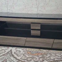 میز تیوی