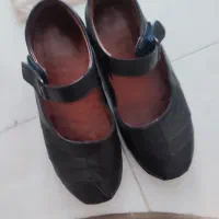 کفش دکتر ماخ