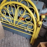 تخت یک نفره سالم به فروش می‌رسد