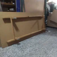 زیرتختی محکم