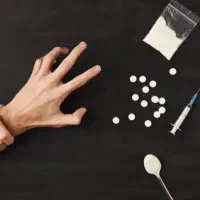 رهایی از اعتیاد در 3 الی 5 روز اصولی و تخصصی
