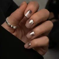 دستیار ناخن