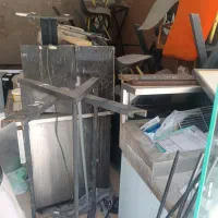 وسایل کامل فست فود ب فروش می‌رسد