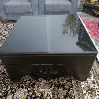 میز و گل میز تمیز