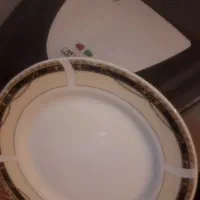 بشقاب