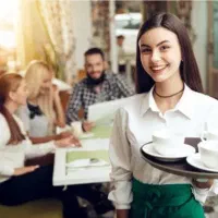هاست و ویتر  ( خانم ) برای کافه