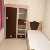 سرویس تخت یک نفره و کمد و آیینه