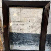 ۲  عدد قاب چوبی ۷۰۰ تومن دونه ای