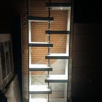 ویترین ایستاده ام دی اف هالوژن