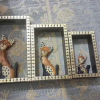 سه عدد شلف چوبی