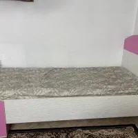 تخت تک نفره