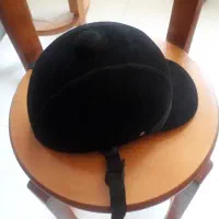 کلاه اسب سواری