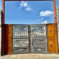 درب اهنی ماشین رو