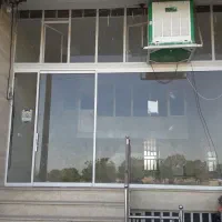 مغازه ۱۰۰متری مناسب بستنی، قهوه خانه ،انبار
