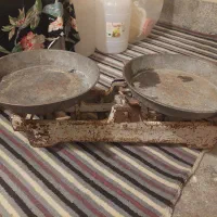 ترازو قدیمی