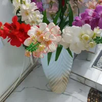 گل و گلدون