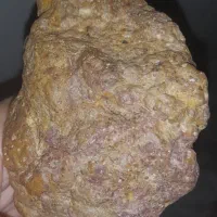 یه قطعه شهاب‌سنگ ناب.