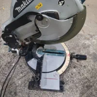 فارسی بر ماکیتا ژاپن