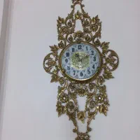 میز وساعت برنز