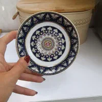 نعلبکی چینی تقدیس