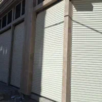 کارگر جهت نصب کرکره برقی