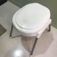 توالت فرنگی در حد نوو
