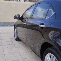 جک j5 اتوماتیک